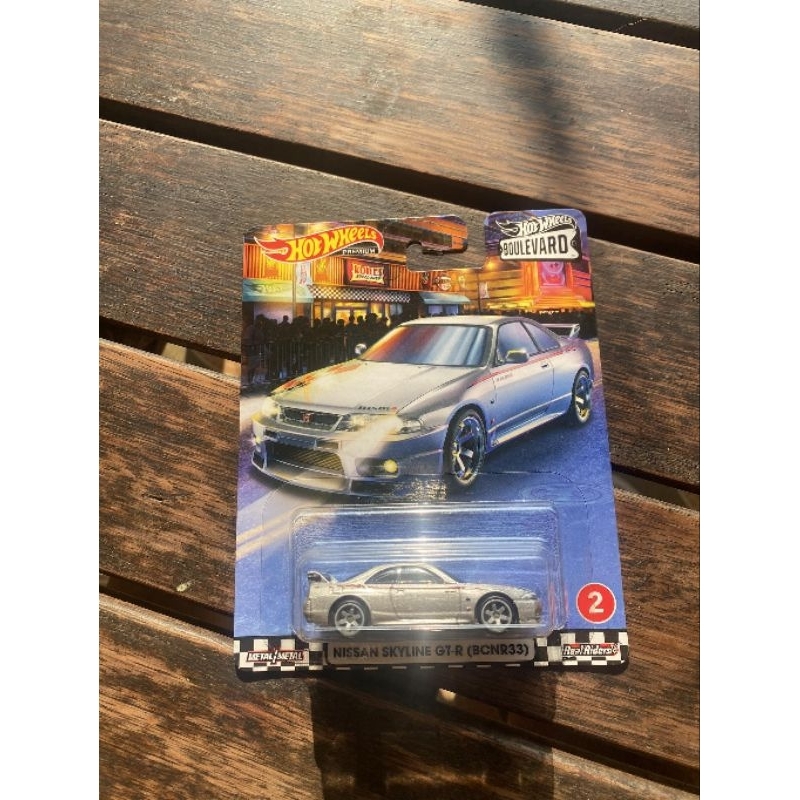 Hot Wheels Nissan Skyline R33 Premium Boulevard