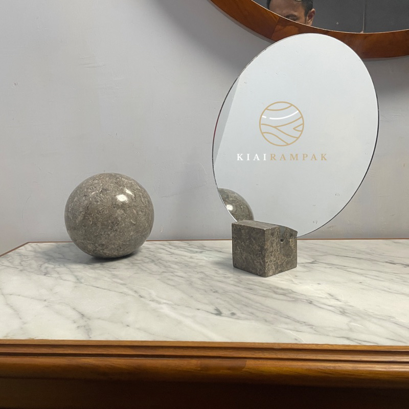 KIAI Ganjel - Marble stand mirror Grade A Grade A Grade A