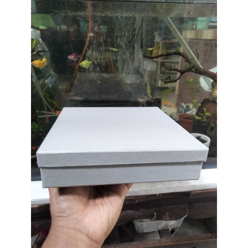 

hardbox 18x18x4