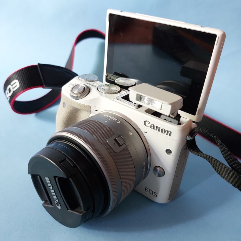 Canon Eos M3 Second