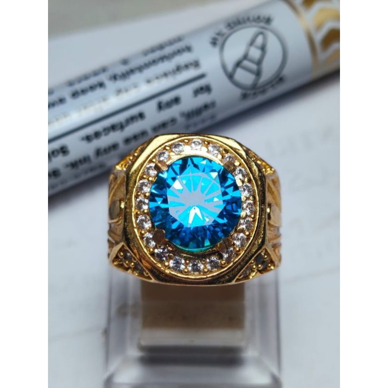 Blue Topaz London