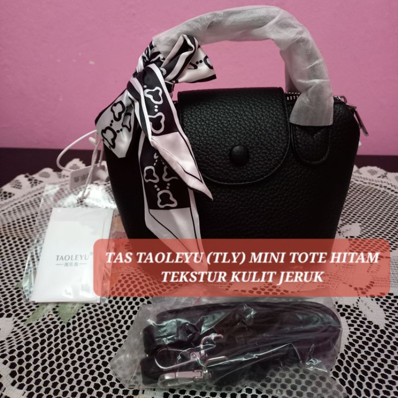 TAS IMPORT TLY MINI TOTE HITAM TAOLEYU