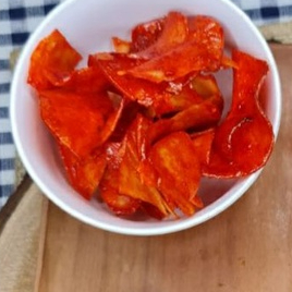 

Keripik Singkong Pedas Manis 500 Gram / Keripik Singkong Lengket