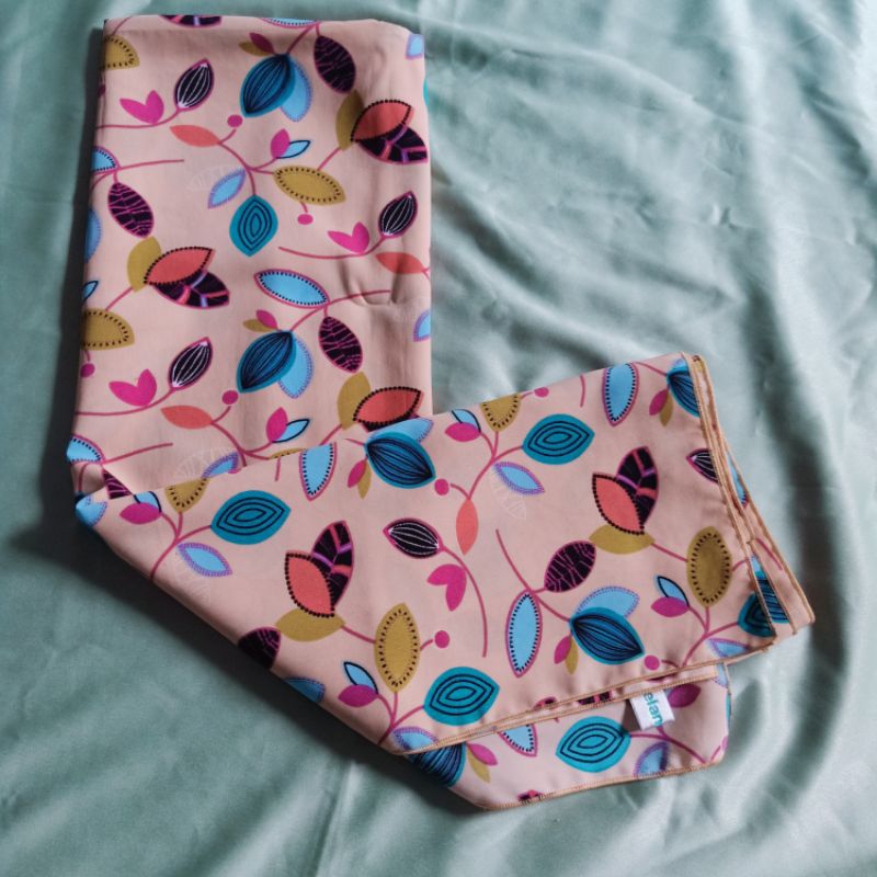 Jilbab | Kerudung Segi Empat Besar (Preloved)