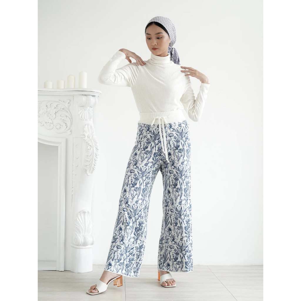 Hezra Knit Pants Off White  - Aleza Label | Celana Panjang Wanita | Aleza