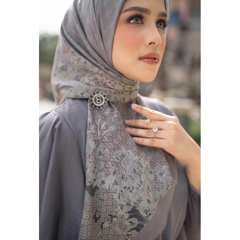 NEW Buttonscarves Jubilation ~ Moon Rock