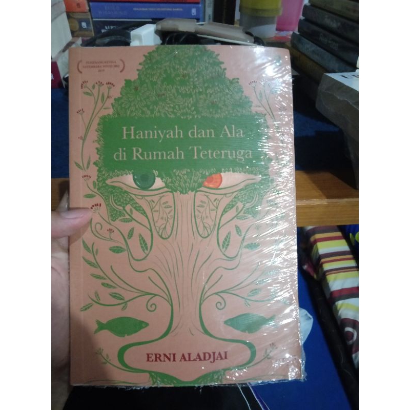 haniyah dan ala di rumah teteruga