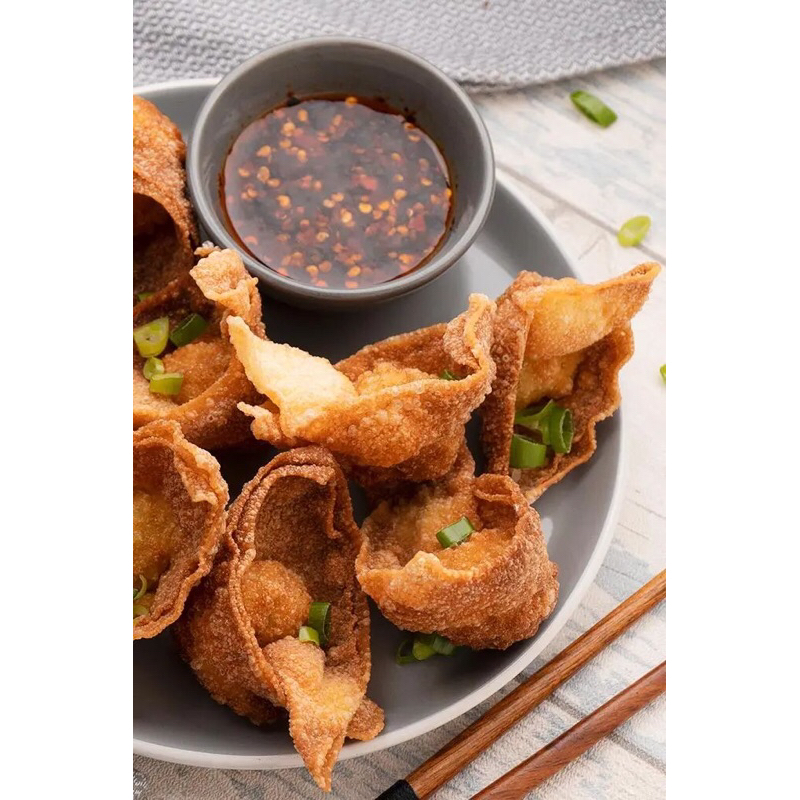 

wonton goreng chili oil