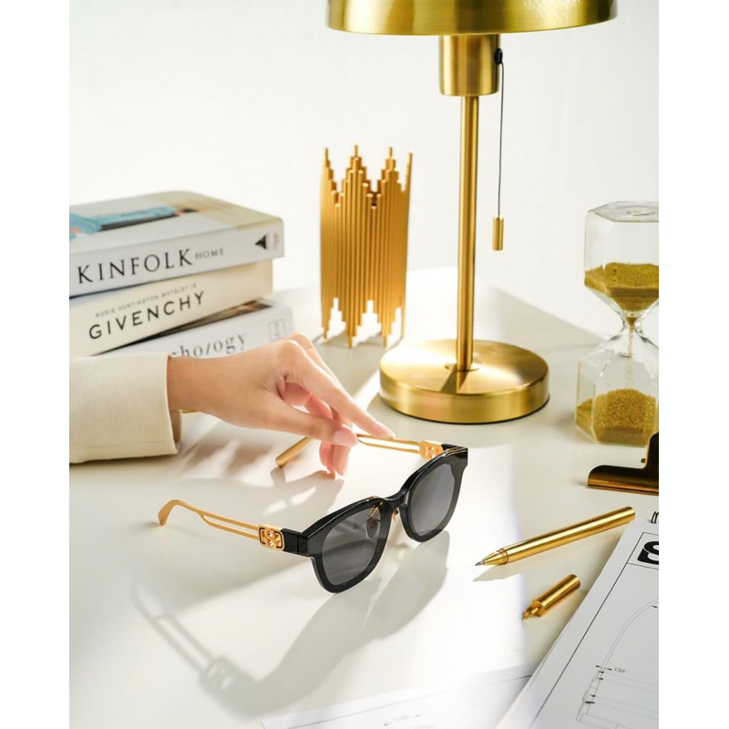 Luca Sunglasses by Buttonscarves