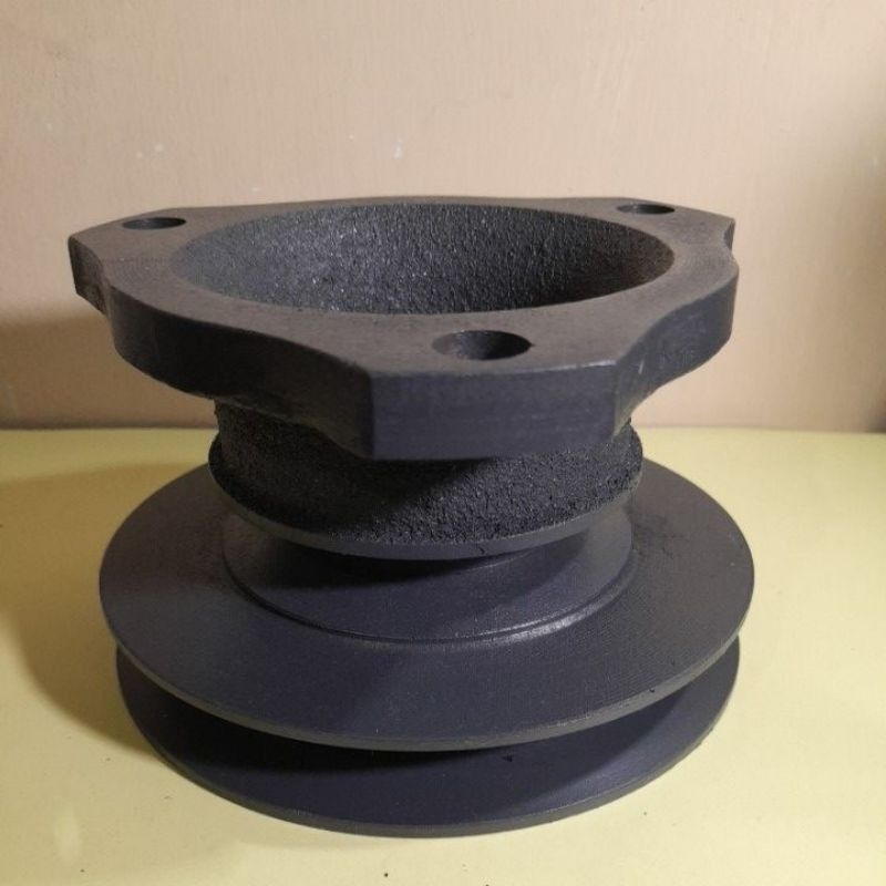 ENGINE PULLEY YANMAR TF 55  PULI MESIN DIESEL YANMAR TF55