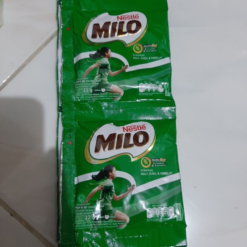 

MILO ACTIV GO - 1 renteng (isi 10 sachet) KEMASAN BARU