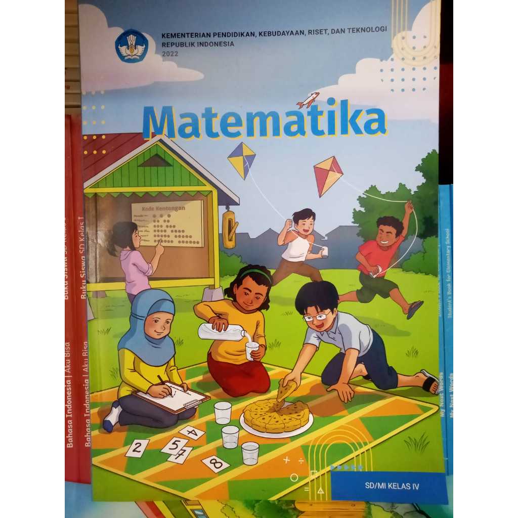 

BUKU MATEMATIKA NON LISENSI KELAS 4 KURIKULUM MERDEKA ( KURMER )