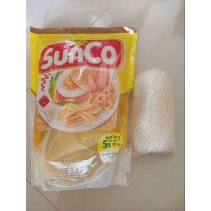 

Minyak Goreng Sunco 2 liter + 1kg Beras Premium (Lahap/uduk /Fortune )