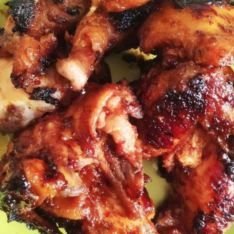 

ayam bakar adeeva 1 ekor