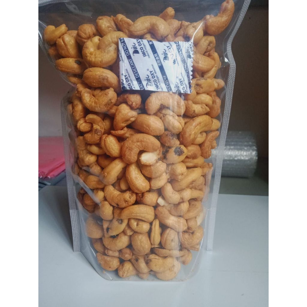 

Kacang Mede Goreng Ori 1kg