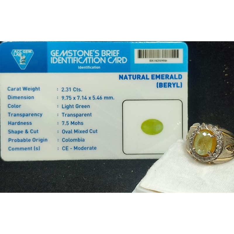 BATU ZAMRUD EMERALD BERYL ASLI NATURAL TOP QUALITY LENGKAP DENGAN SERTIFIKAT LAB SIAP PAKAI
