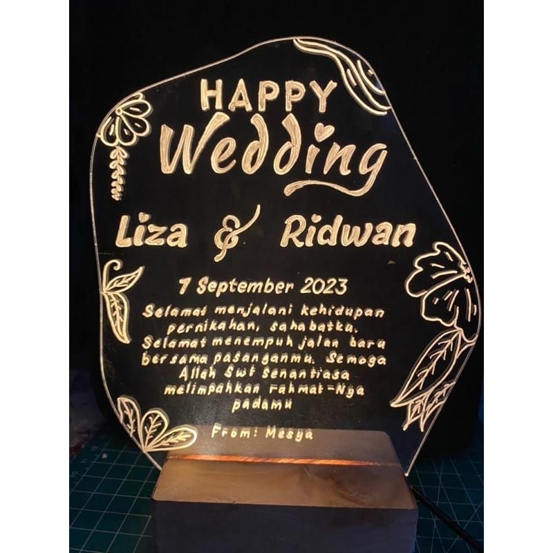 Gift box akrilik lettering LED custom, kado ulang tahun,hadiah