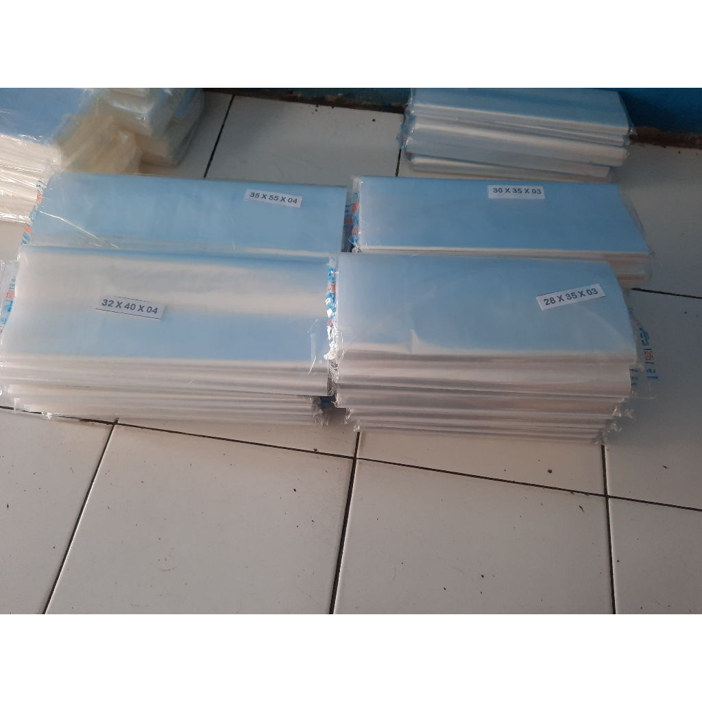 

1KG Plastik Packing Lusinan Kaos Kaki