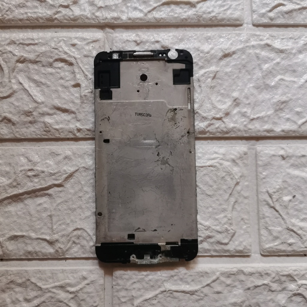 Frame Samsung J5 - J500G Tatakan LCD Original Copotan - Dudukan Layar HP