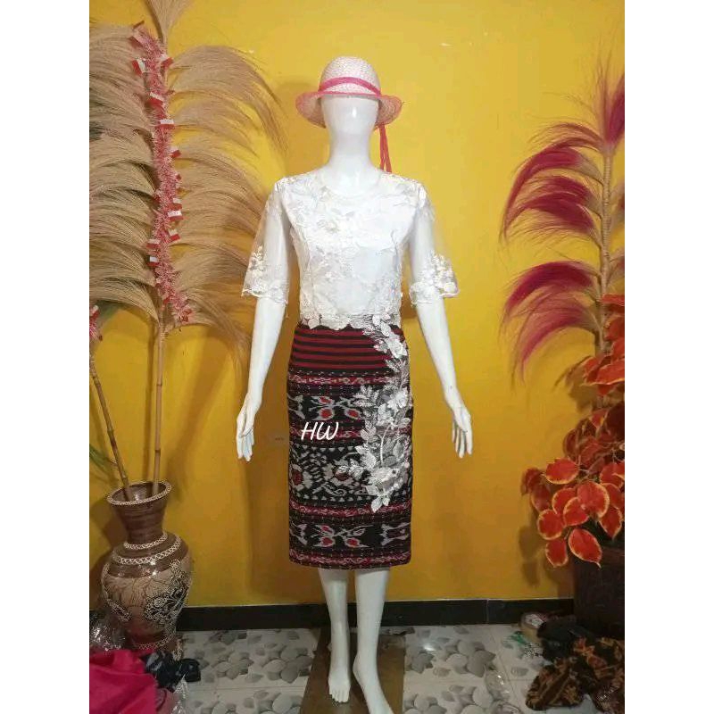 DRESS TENUN MIK BROKAT PUTIH