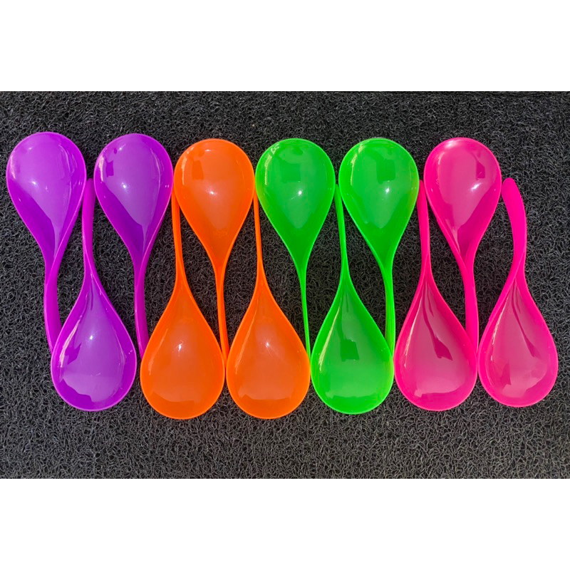 Entong Plastik pelangi