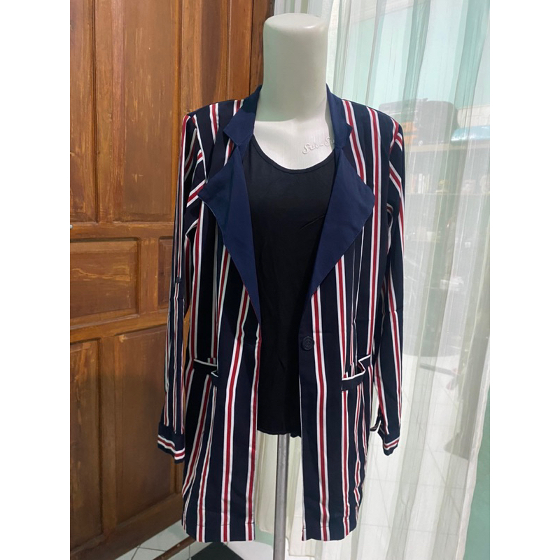 Blouse Wanita iMaroon Blazer Outer 2 in 1 Preloved