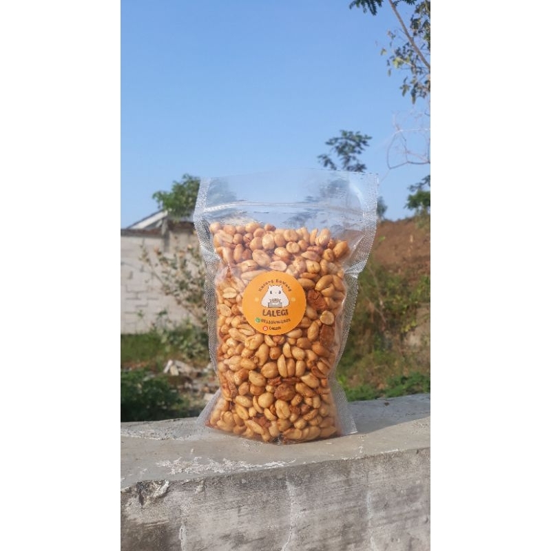 

Kacang Bawang Lalegi 500 gr