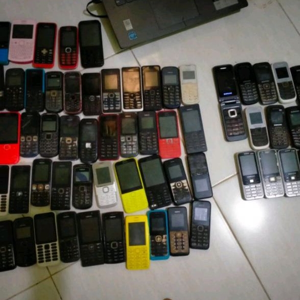 HP NOKIA/SAMUNG MINUSAN BAHAN/LCD BLANK MESIN DLL