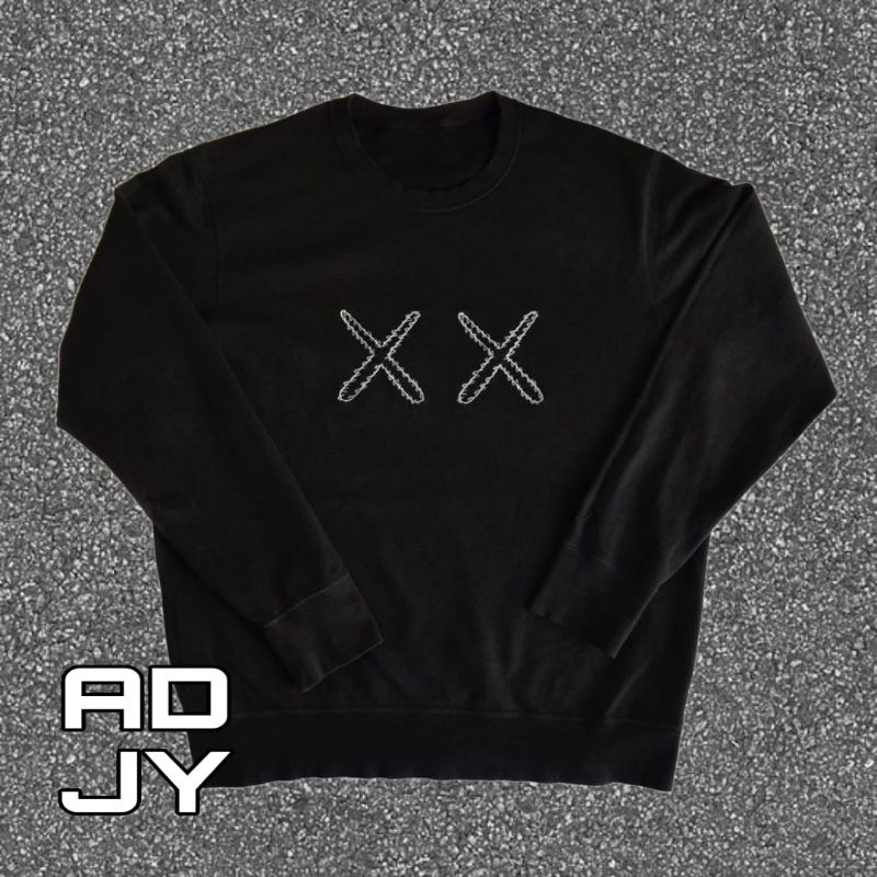 CREWNECK UNIQLO X KAWS PREMIUM  | CARDIGAN IMPORT PRIA WANITA TERBARU KEKINIAN ATASAN MURAH BERKUALI