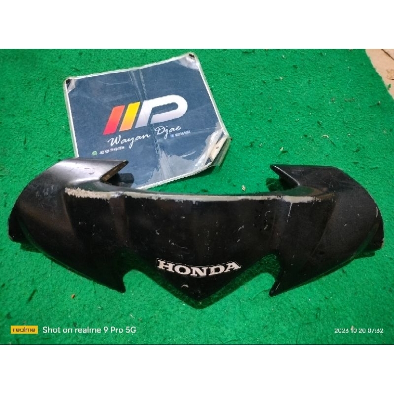 Visor cover batok kepala depan Revo absolute ori seken