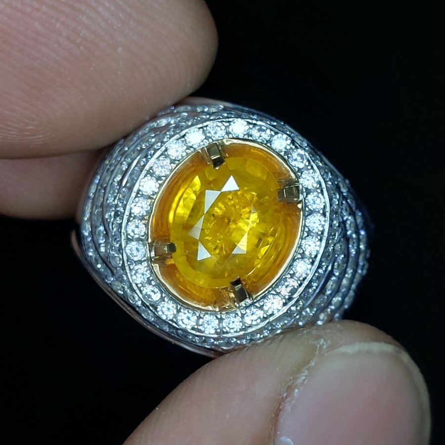 Natural Yellow Sapphire Corundum Batu Safir Yakut Kuning Permata Mulia