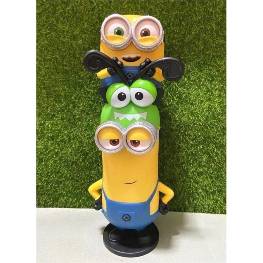 mainan toys happy meal KFC beijing edisi minion botol minum tumbler