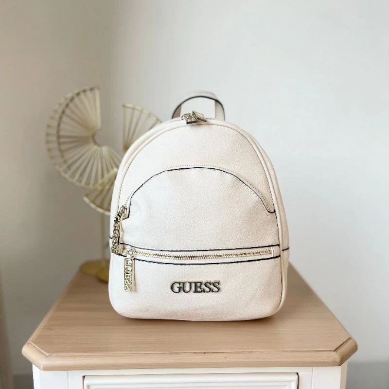 BACKPAK BAG GUESS / TAS GUESS / TAS RANSEL GUESS / TAS WANITA / TAD GENDONG WANITA / RANSEL GENDONG 