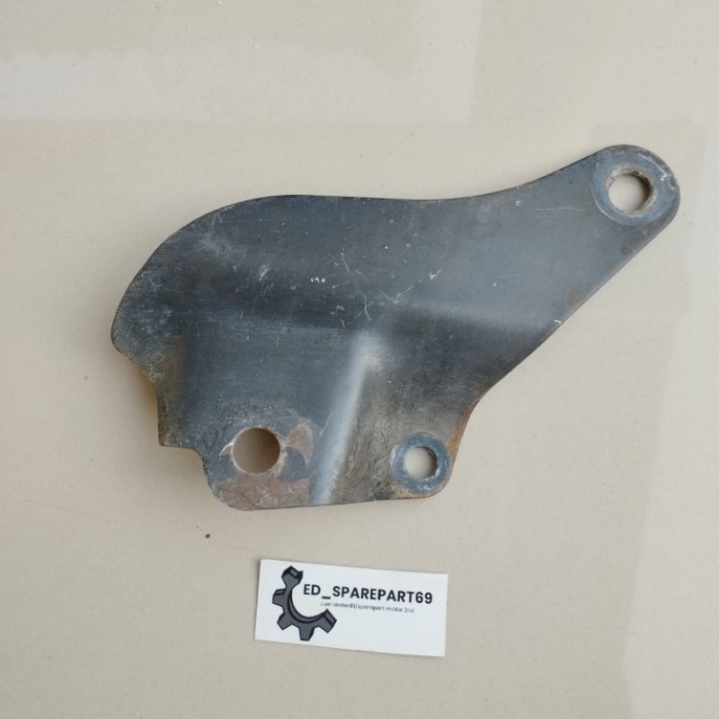 breket dudukan bracket pangkon knalpot yamaha Jupiter z original
