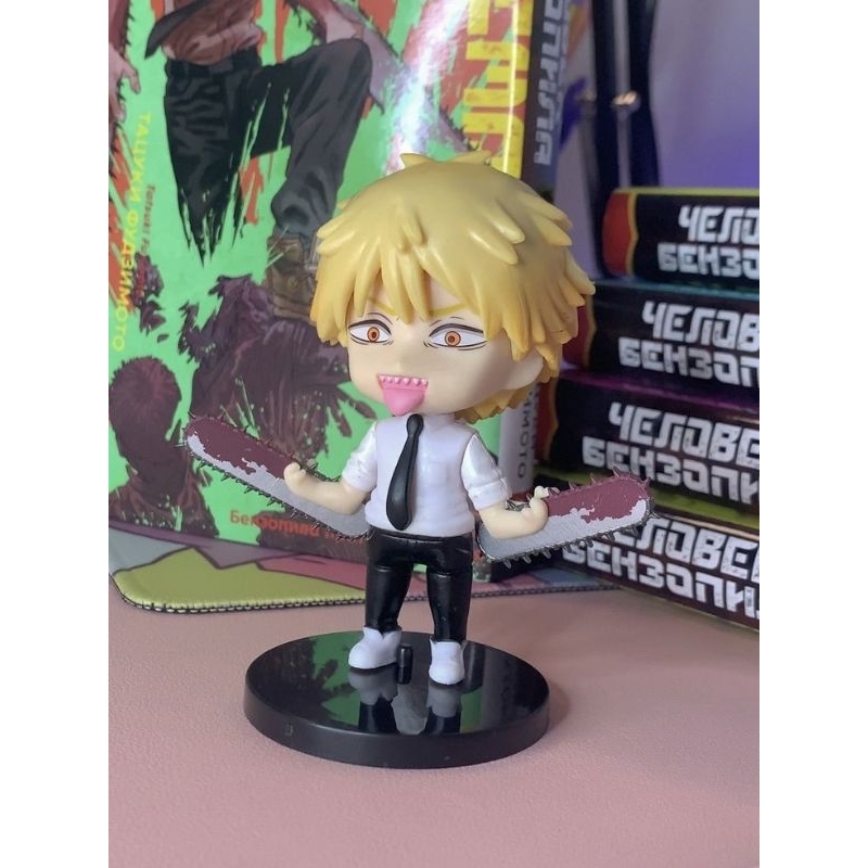 Mainan Chainsaw Man Figure