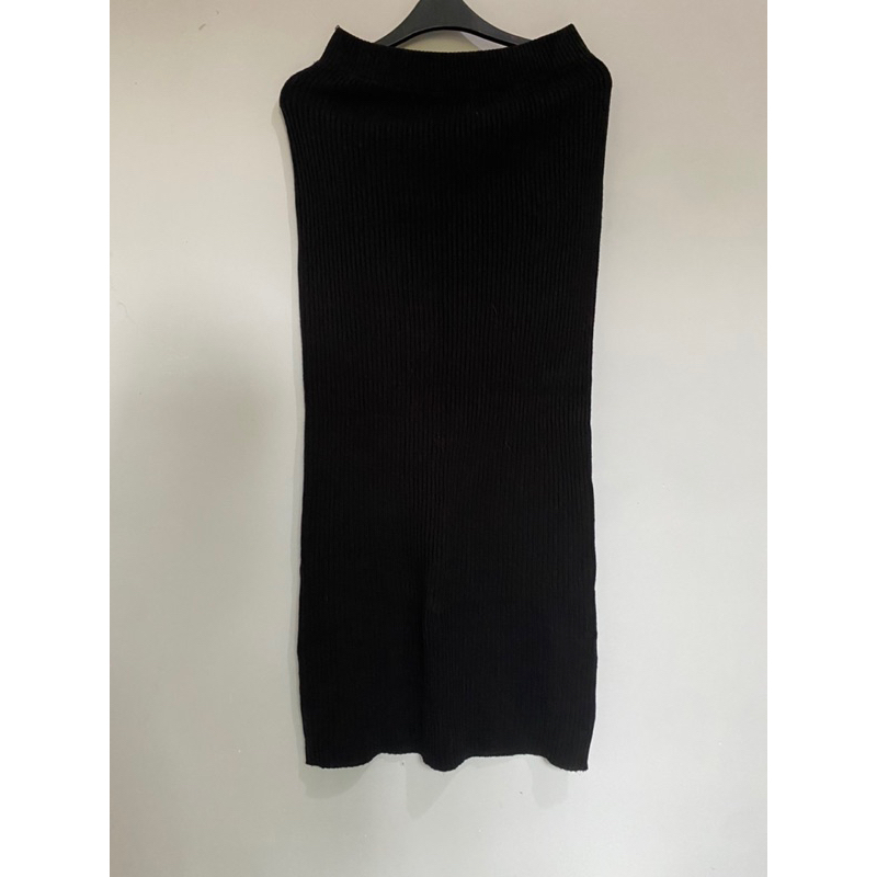 PL rok rajut warna hitam