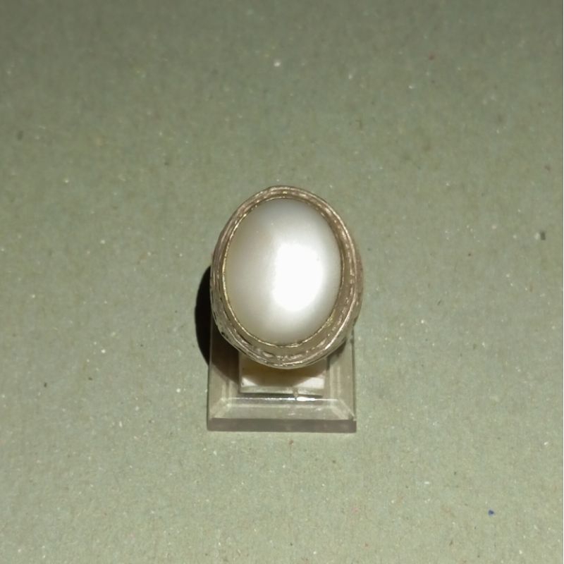 Cincin Batu Biduri Bulan Jumbo