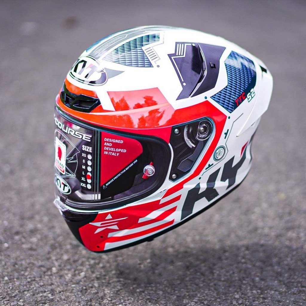HELM KYT TT COURSE FUSELAGE RED ORIGINAL HELM KYT TTCOURSE FUSELAGE RED ORIGINAL MURAH HELM TOURING 