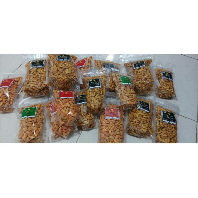 

Paket Reseller Makaroni Bantet 30gr