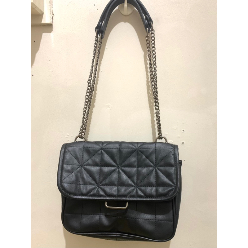 Preloved Milan Bag by Giyomi