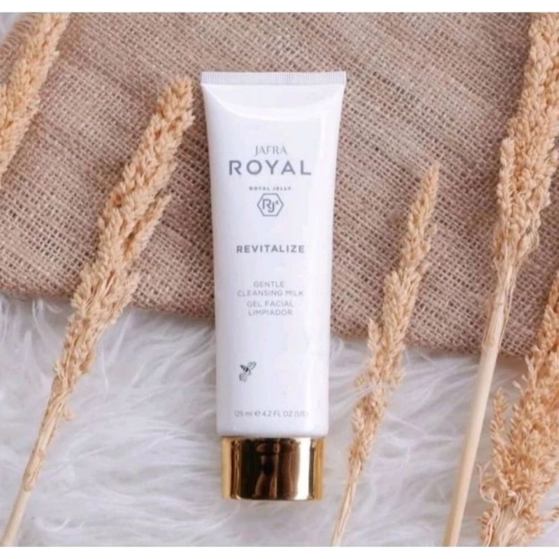 Revitalize gantle cleansing milk jafra ( 02-2025 )