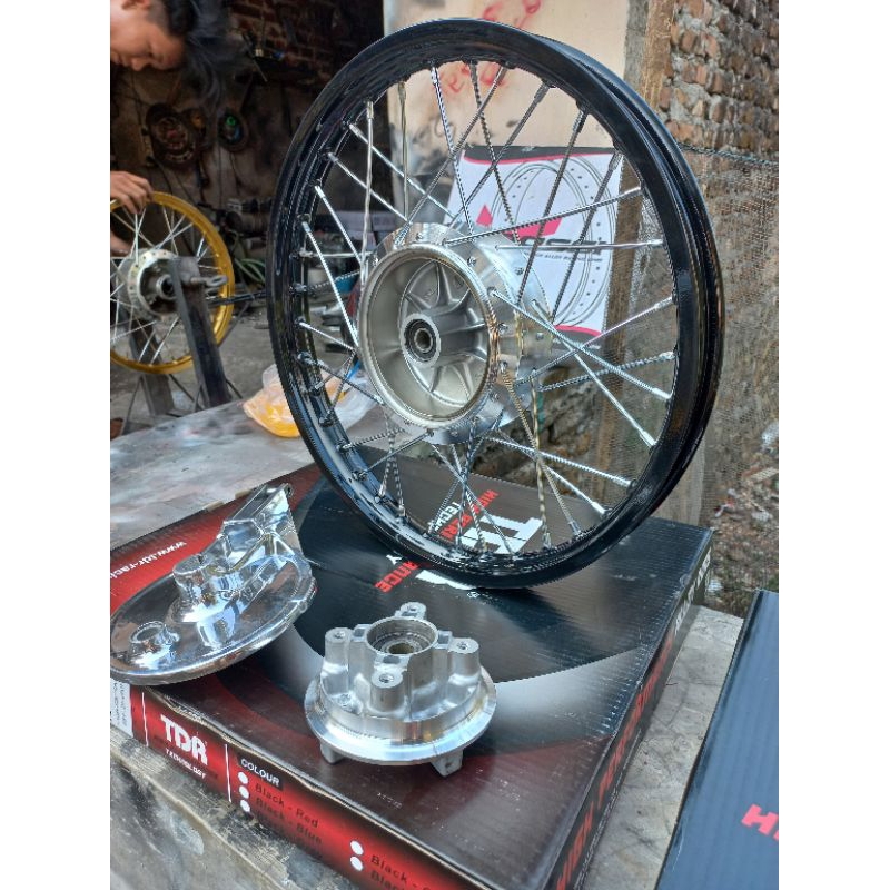 velg set belakang pnp herex gl mp cb tiger tromol yamaha rx king set napgir & tutup rem mp