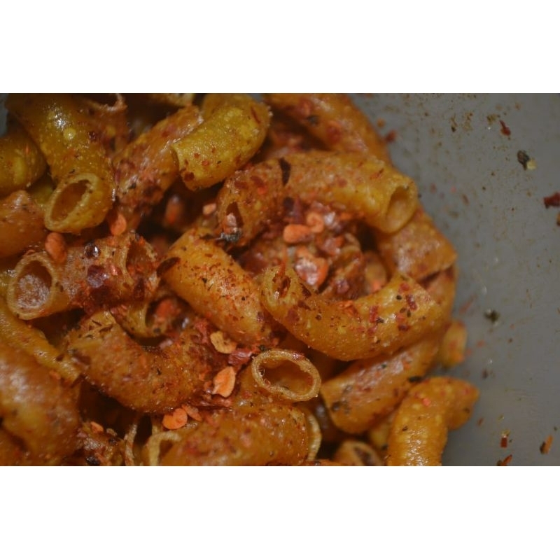 

makaroni pedas daun jeruk renyah