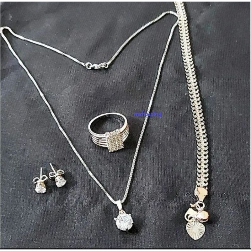 Set Perhiasan Gelang Kelabang Silver Titanium