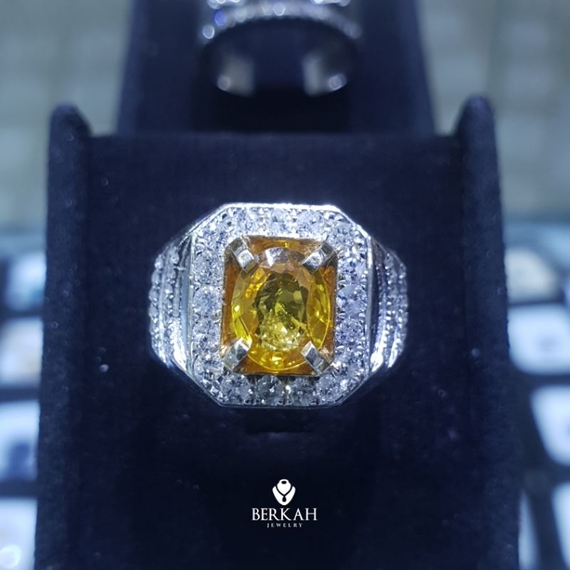 Cincin Pria EMAS Berlian Asli Natural Diamond Batu Yellow Sapphire
