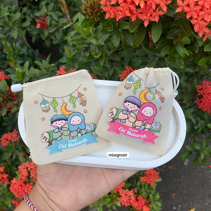 

PO 3 hari amplop pouch serut lebaran terbaru 2025 isi 10 - Pouch Serut Lebaran Labubu