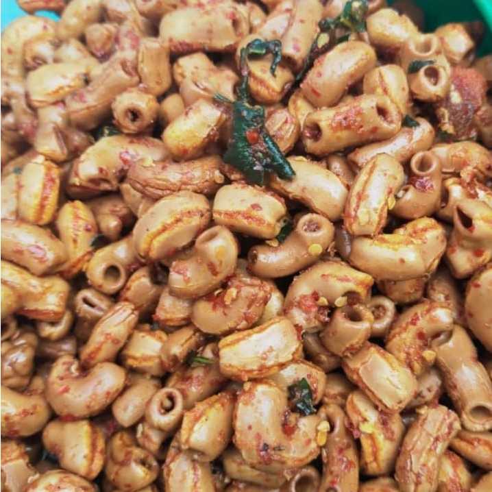 

1kg MAKARONI BANTET PEDAS - TIDAK KERAS TIDAK ALOT GURIH PEDAS RASA TIDAk MENGECEWAKAN