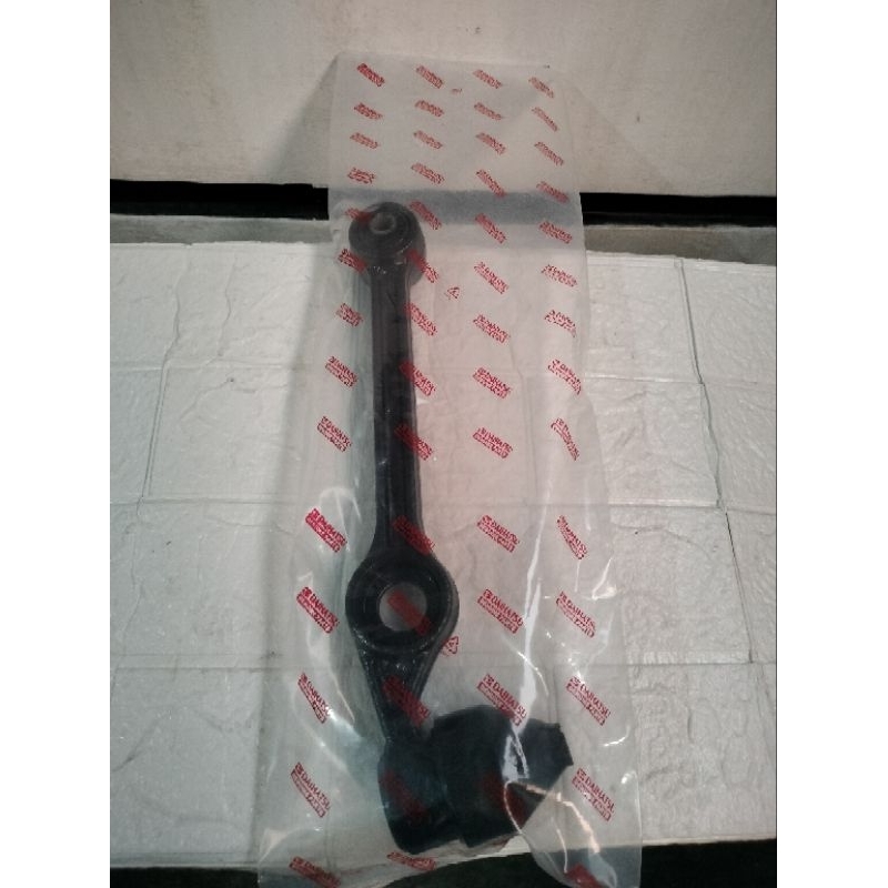 sayap bawah lower arm kapak kapak ball joint assy charade G11 g11 tahun 1983 1984 1985