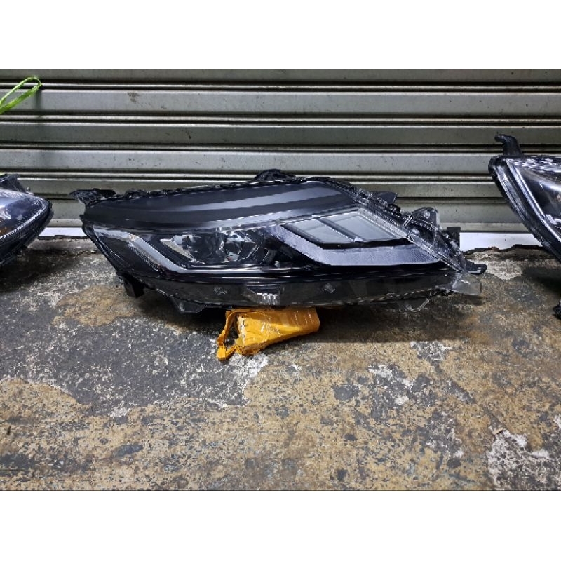 Headlamp Lampu Depan Mobil Mitsubishi New Triton Led 2019 2020 2021 2022
