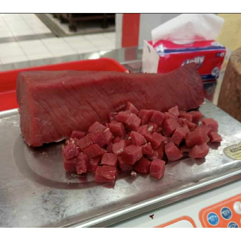 

Daging sate empuk / potong sate dadu